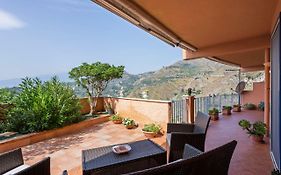Taormina Apartment With Panoramic View